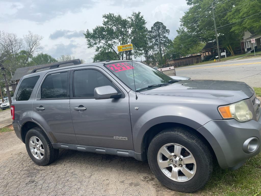 2008 Ford Escape Limited's photo